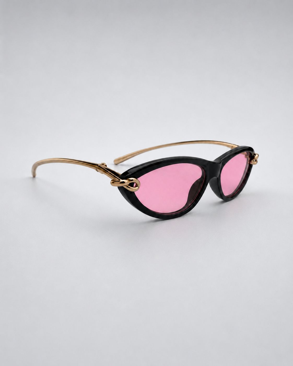 Aurelia Oval Cat